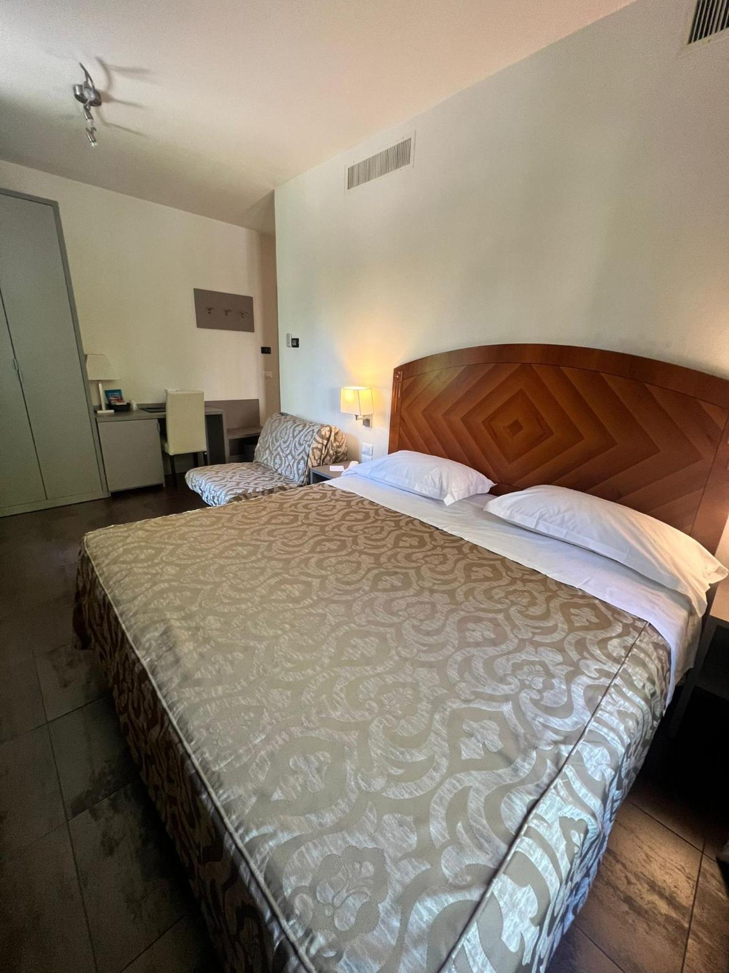 Savoia Hotel Country House Болонья Экстерьер фото