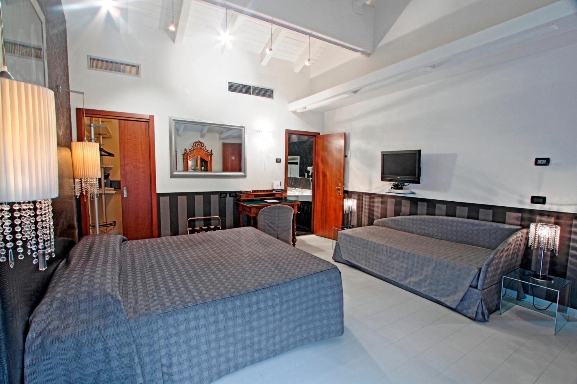 Savoia Hotel Country House Болонья Номер фото