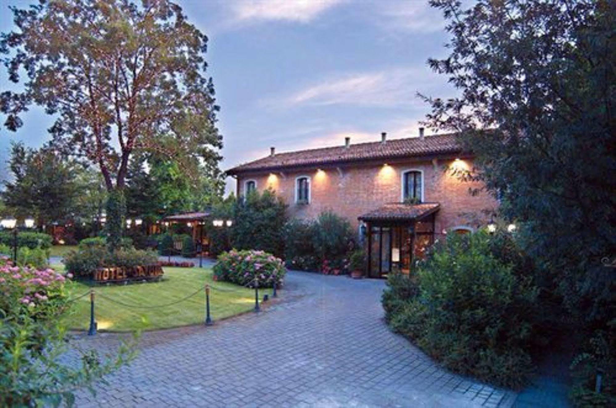 Savoia Hotel Country House Болонья Экстерьер фото