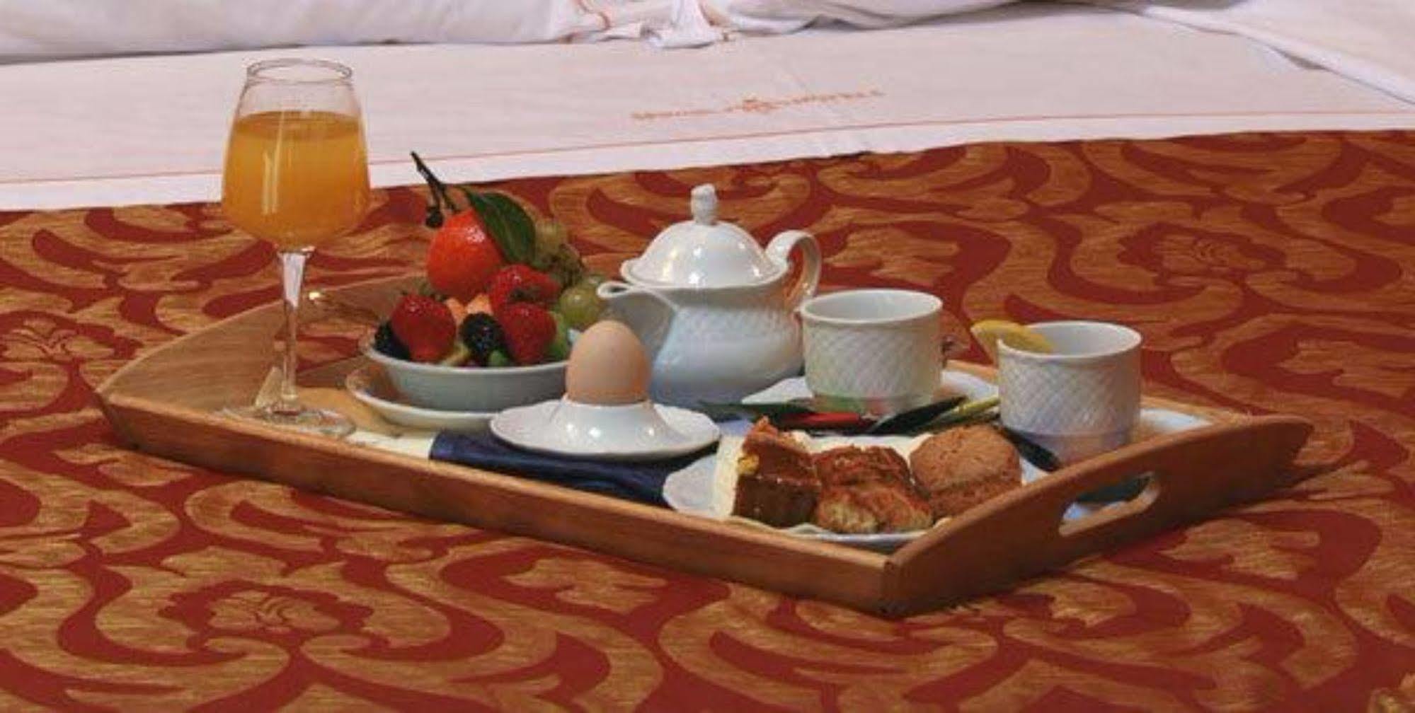 Savoia Hotel Country House Болонья Экстерьер фото
